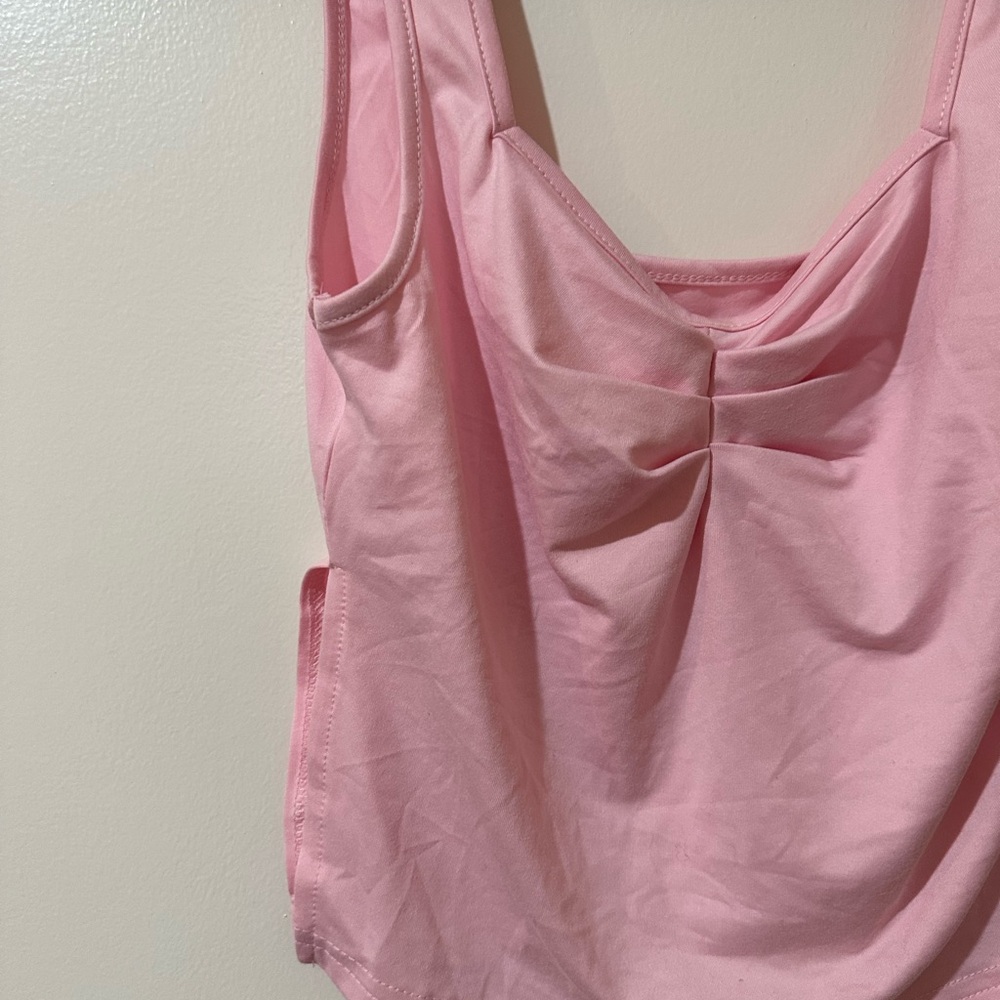 Pink croptop - Picture 3 of 4